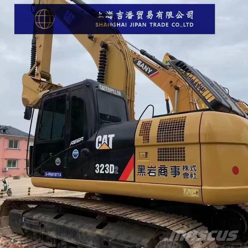 CAT 323 D Bagri goseničarji