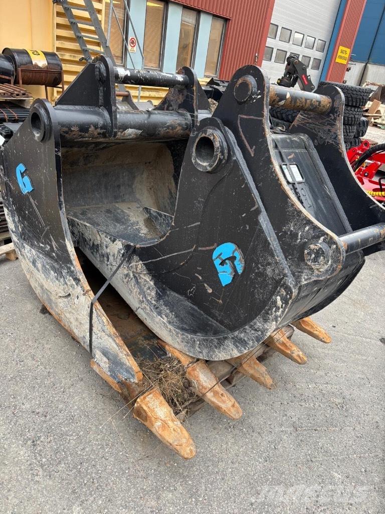 CAT 330 Bagri goseničarji