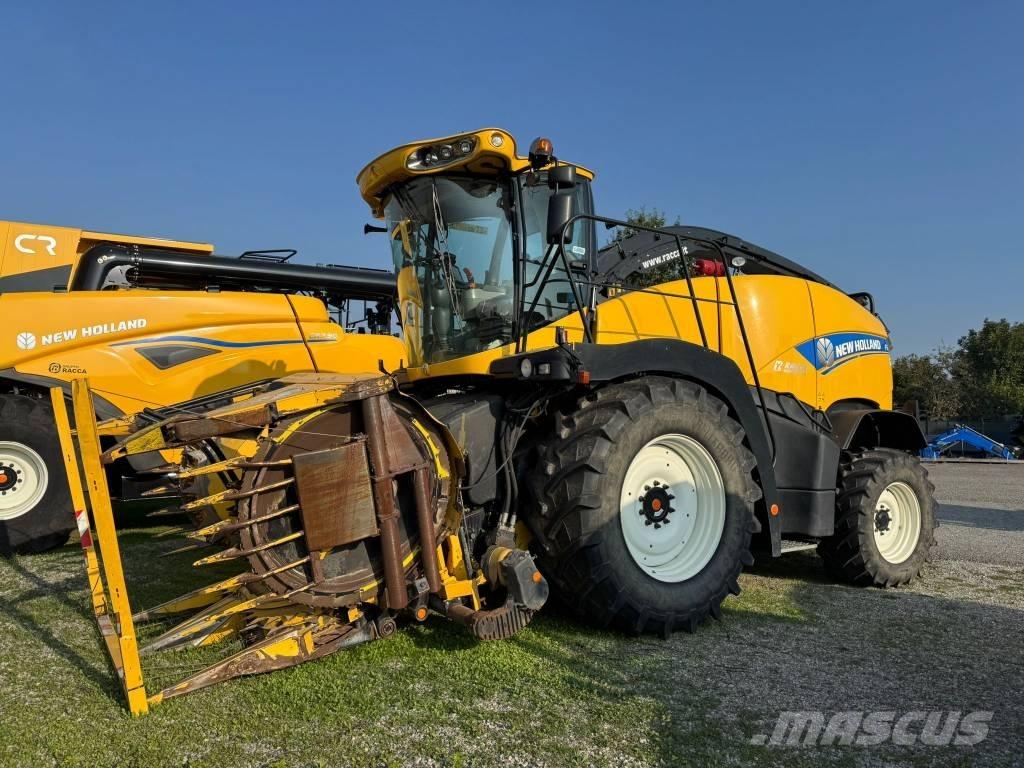 New Holland FR 600 Stroji za krmo na lastni pogon