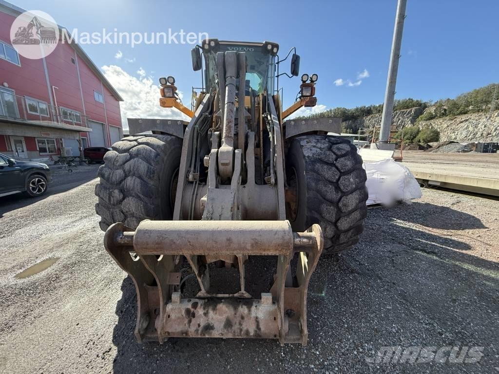 Volvo L 180 F Kolesni nakladalci