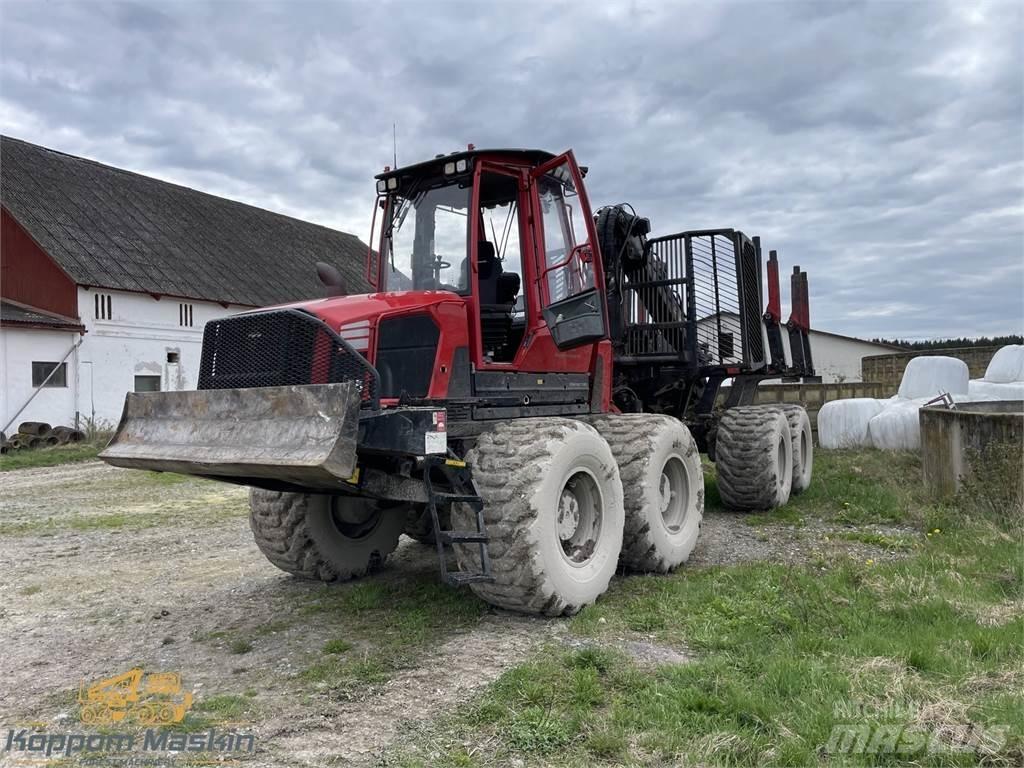 Komatsu 895 Forwarderji