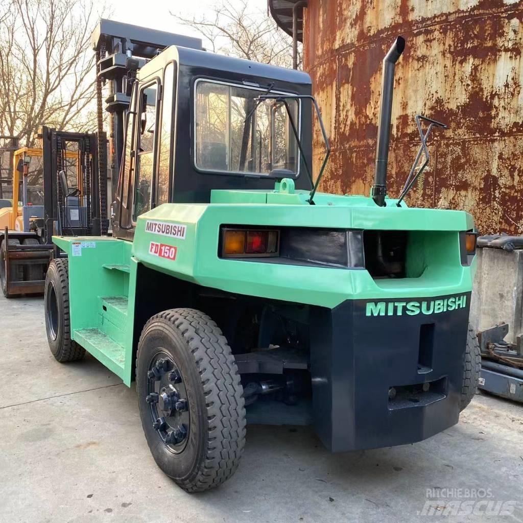 Mitsubishi FD 160 Teleskopski viličarji