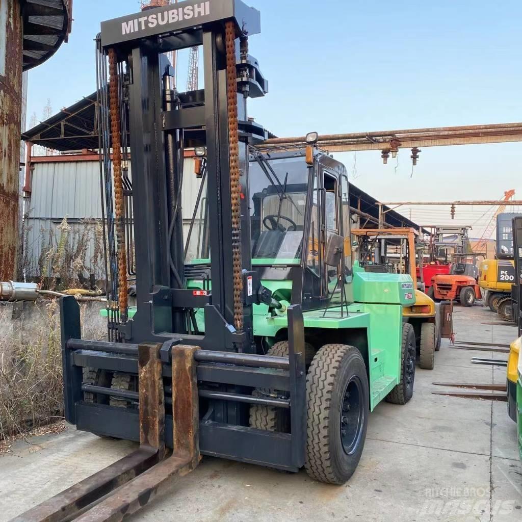 Mitsubishi FD 160 Teleskopski viličarji