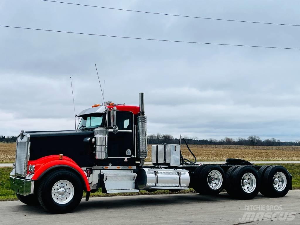 Kenworth W 900 Vlačilci