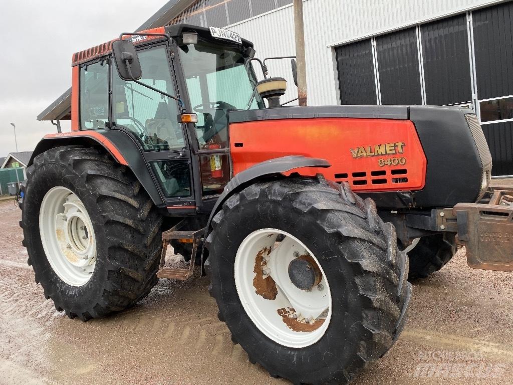 Valtra Valmet 8400 Traktorji