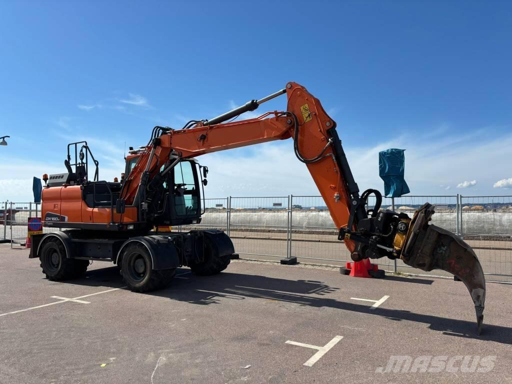 Doosan DX 160 W Bagri na kolesih