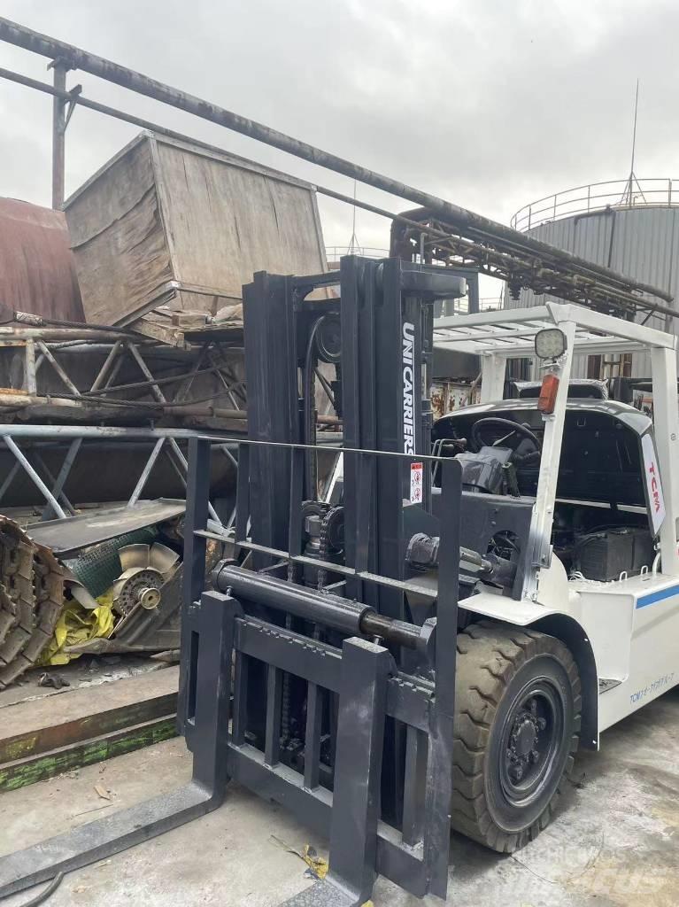 TCM 5 TON Dizelski viličarji