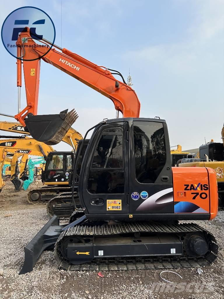 Hitachi ZX 70 Bagri goseničarji