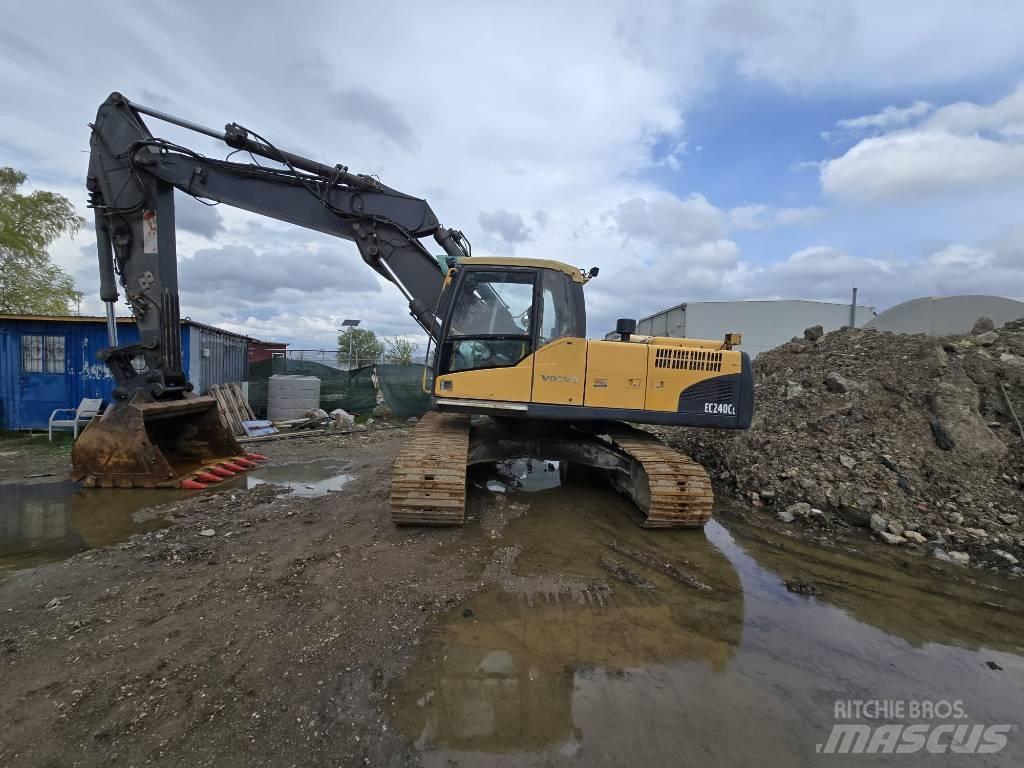 Volvo EC 240 C Bagri goseničarji