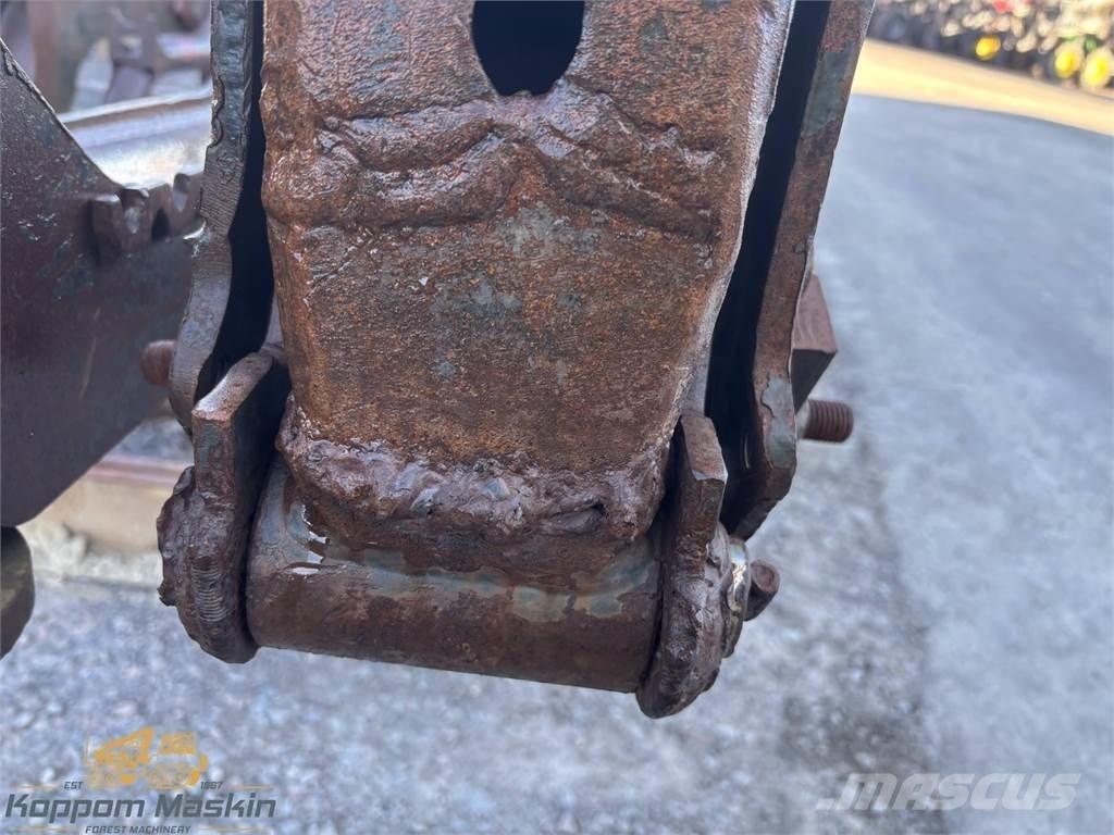 Valmet 890.1 Druge komponente