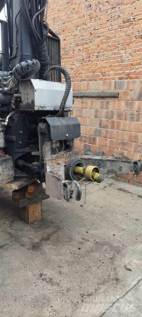 Kronos 140 Gozdarske prikolice