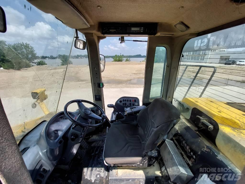 Komatsu WA 430-6E0 Kolesni nakladalci