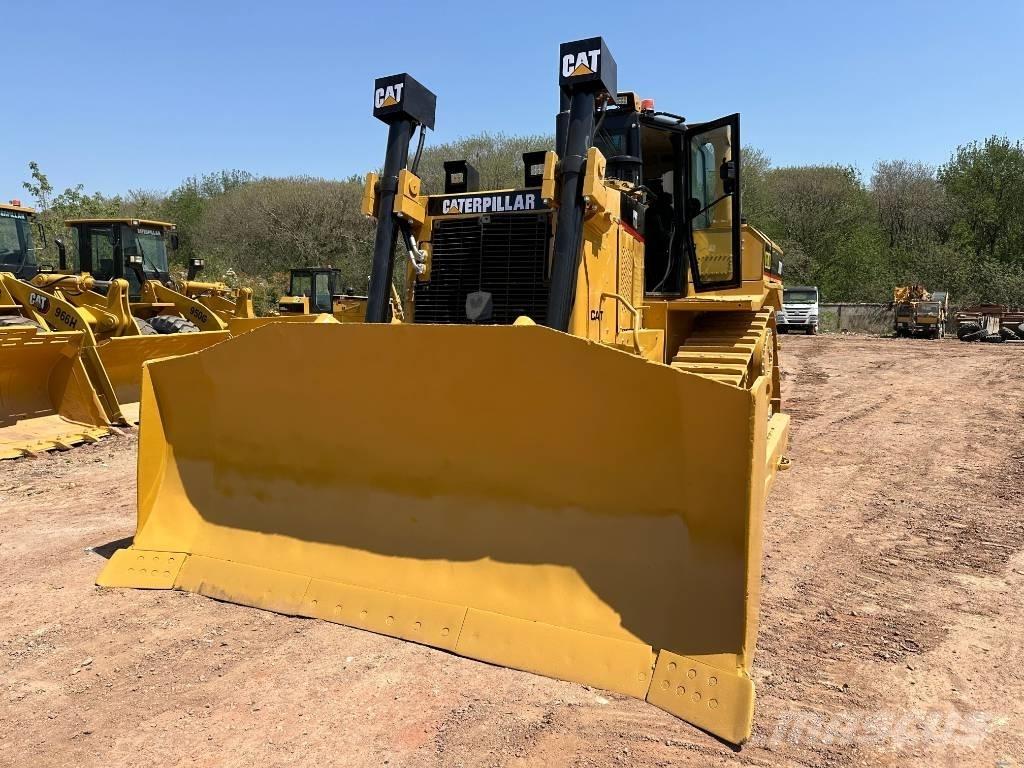CAT D8R Buldožerji goseničarji