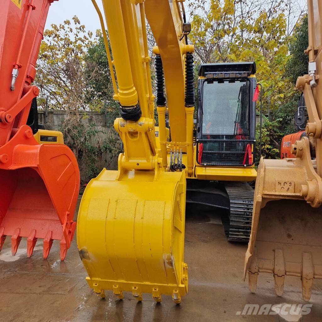 Komatsu PC 130 Bagri goseničarji
