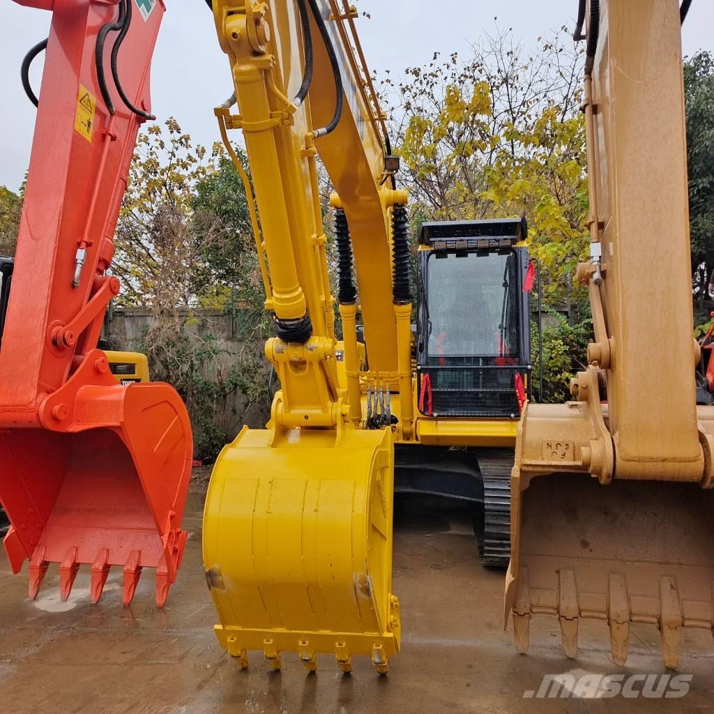 Komatsu PC 130 Bagri goseničarji