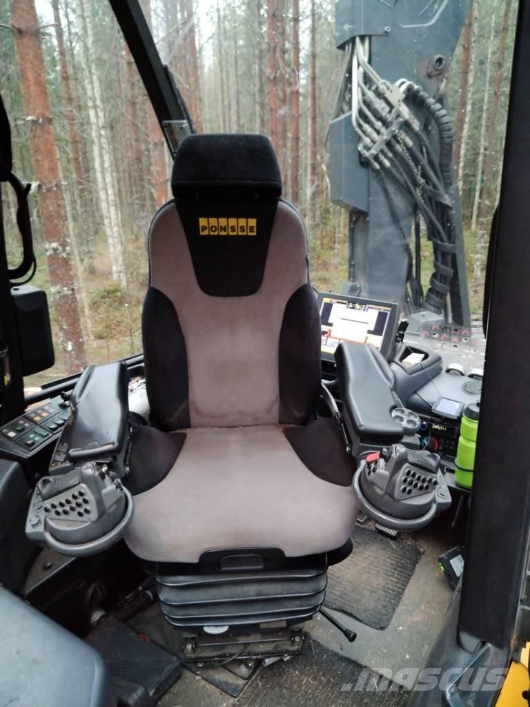 Ponsse Fox Harvesterji