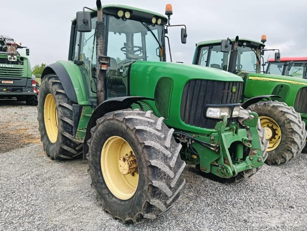 John Deere 6820 Traktorji