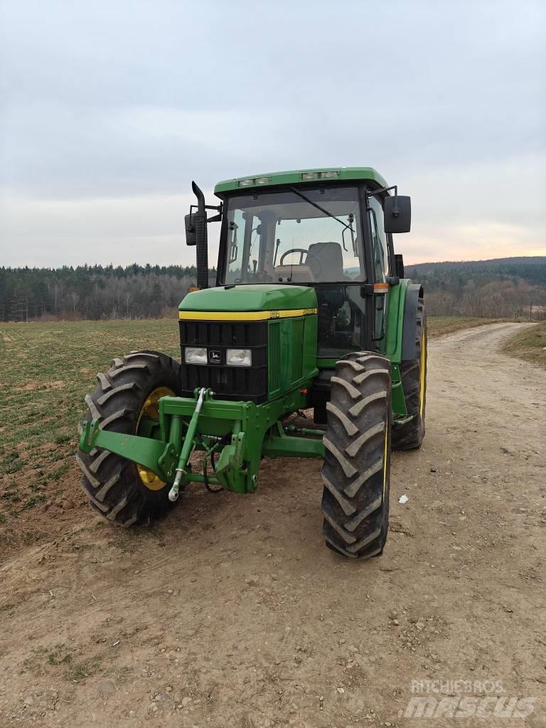 John Deere 6100 Traktorji