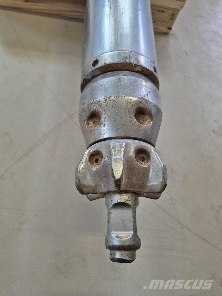 Tracto Grundomat 130 Oprema za vodoravno smerno vrtanje