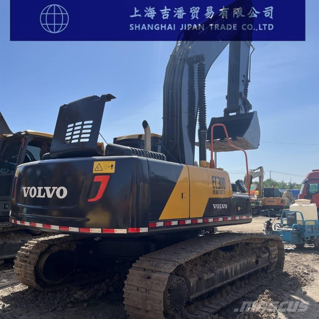 Volvo EC 300 Bagri goseničarji