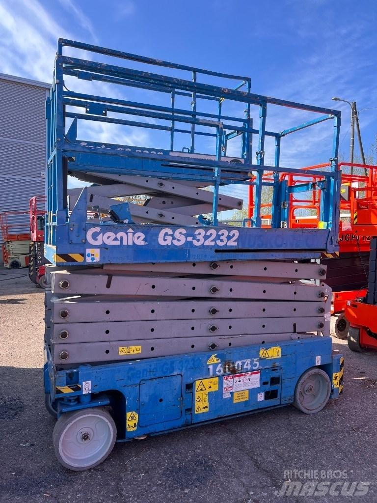 Genie GS 3232 Škarjaste dvižne ploščadi