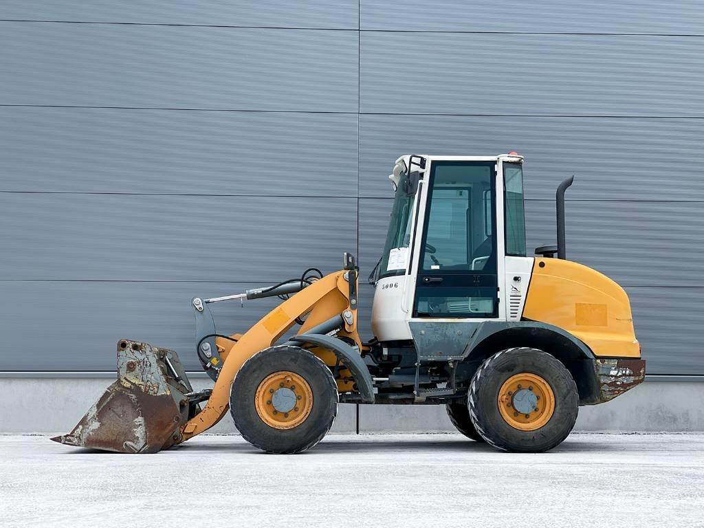 Liebherr L 506 Kolesni nakladalci
