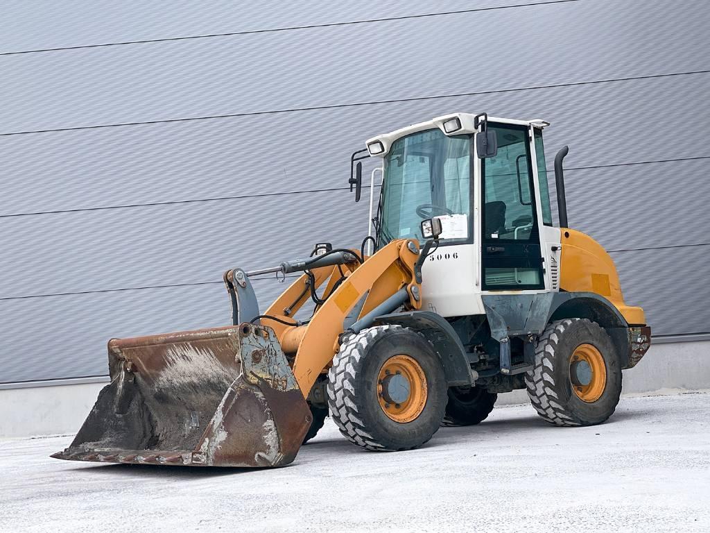 Liebherr L 506 Kolesni nakladalci