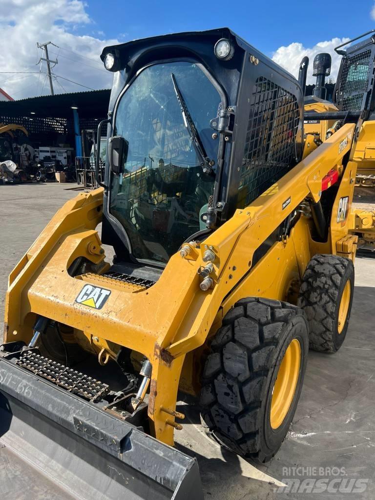 CAT 272D3 Skid steer mini nakladalci