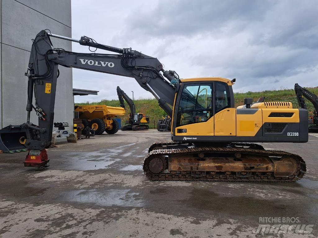 Volvo EC 220 DL Bagri goseničarji