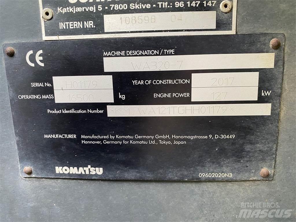 Komatsu WA320-7 Kolesni nakladalci