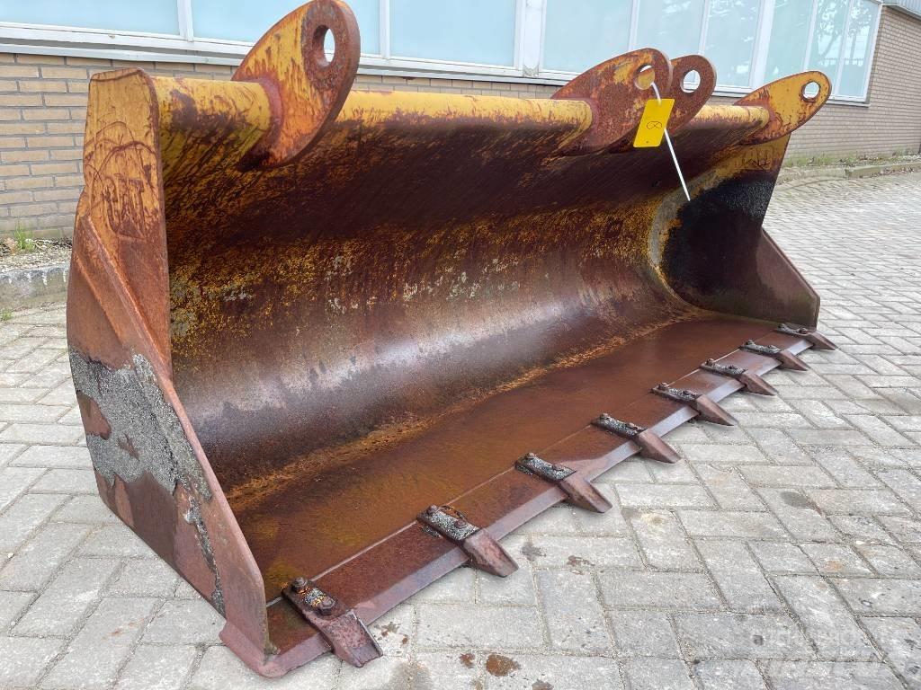 CAT Backhoe bucket Žlice