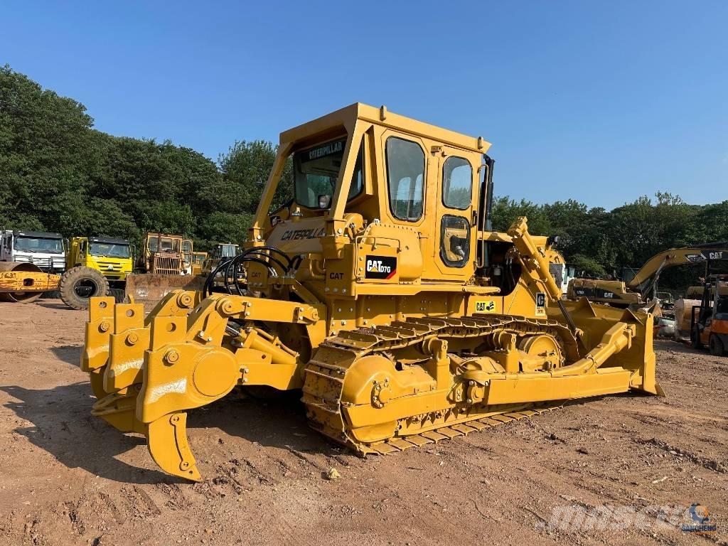 CAT D7G Buldožerji goseničarji