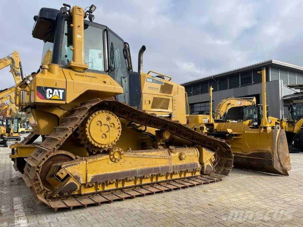 CAT D 6 N LGP Buldožerji goseničarji