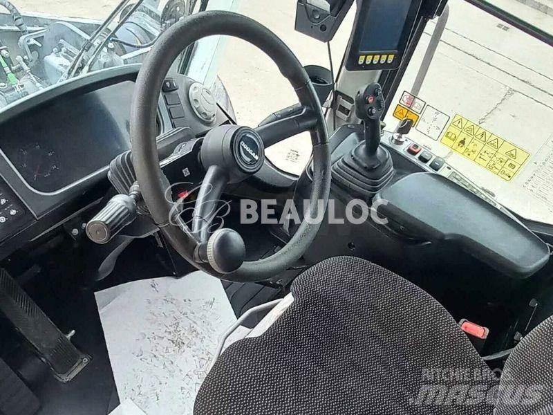 Doosan DL450 Kolesni nakladalci