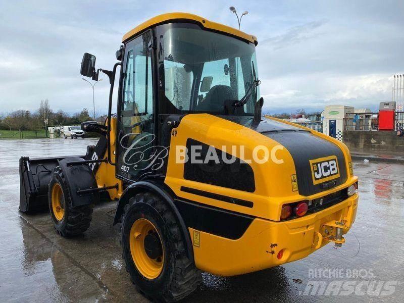 JCB 407 Kolesni nakladalci