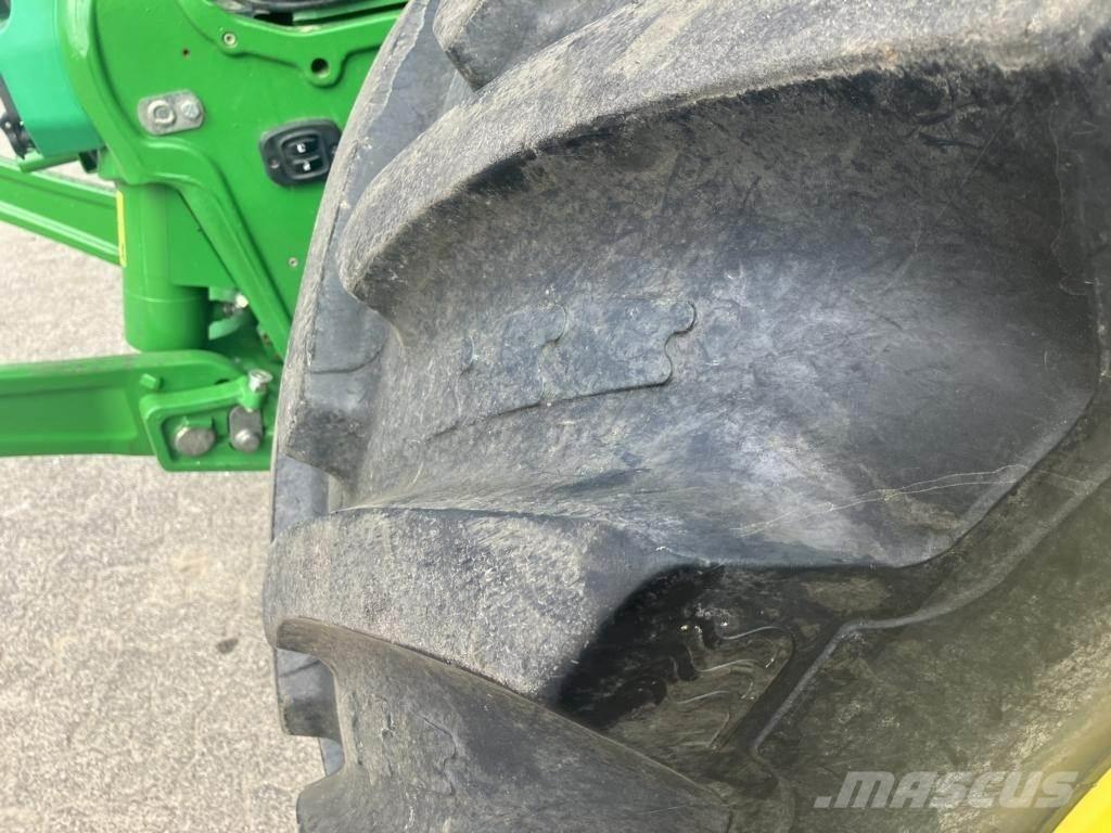 John Deere 6250R Traktorji