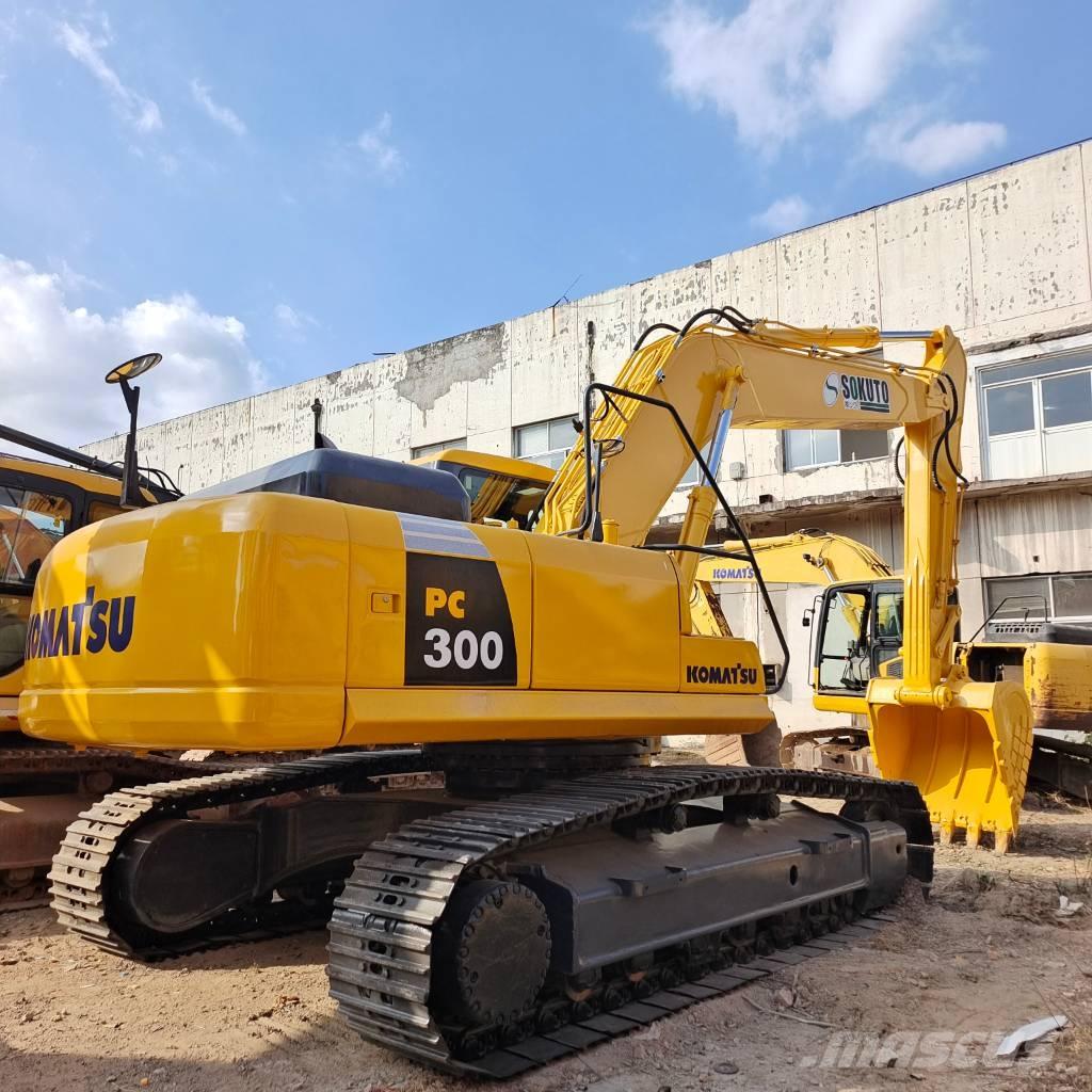 Komatsu PC 300 Bagri goseničarji