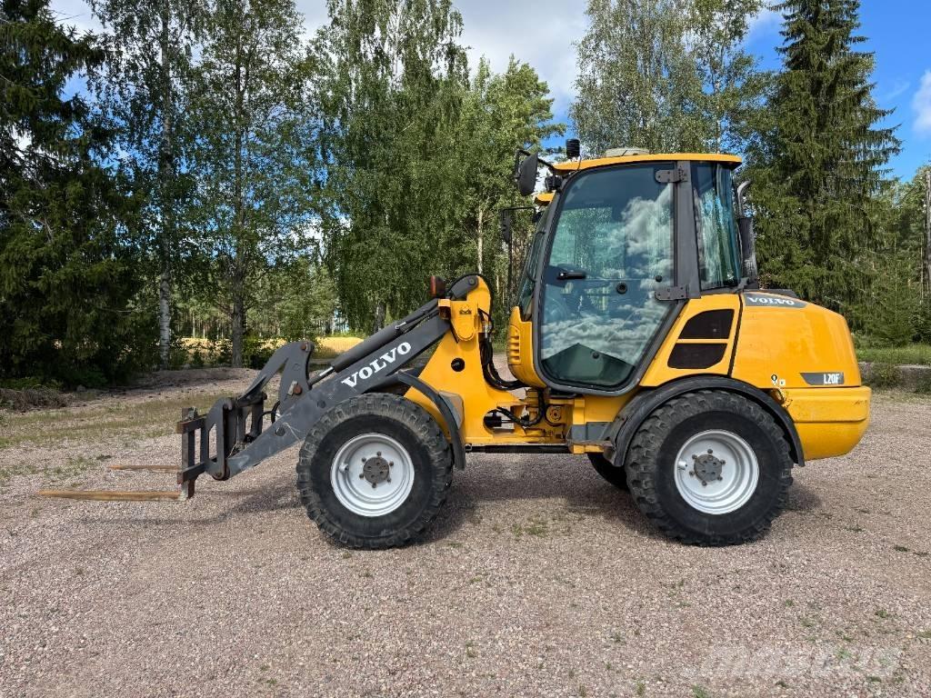 Volvo L 20 F Kolesni nakladalci