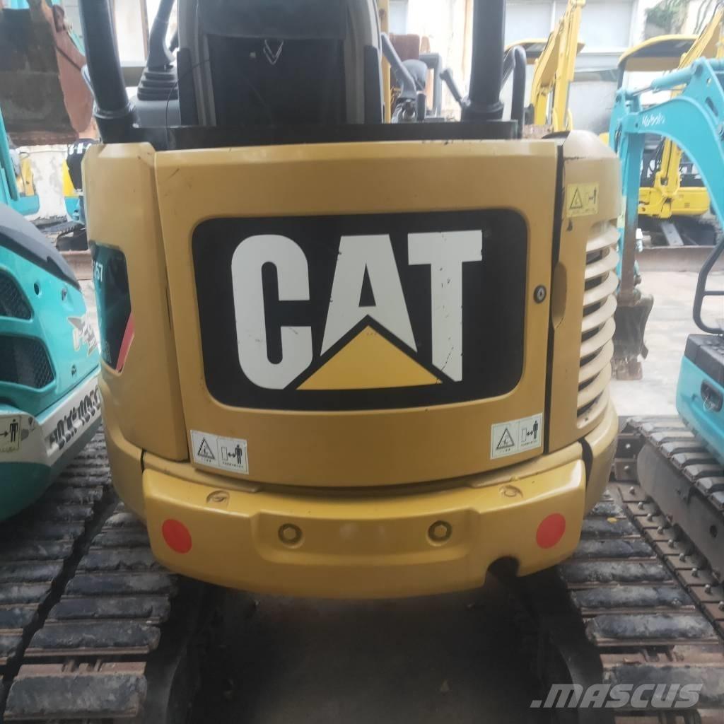 CAT 302C Mini bagri <7t