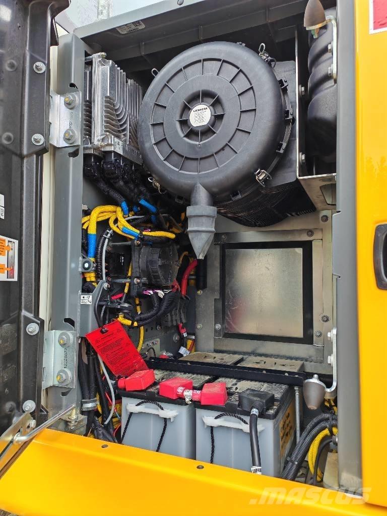 Liebherr R 926 G8 Bagri goseničarji