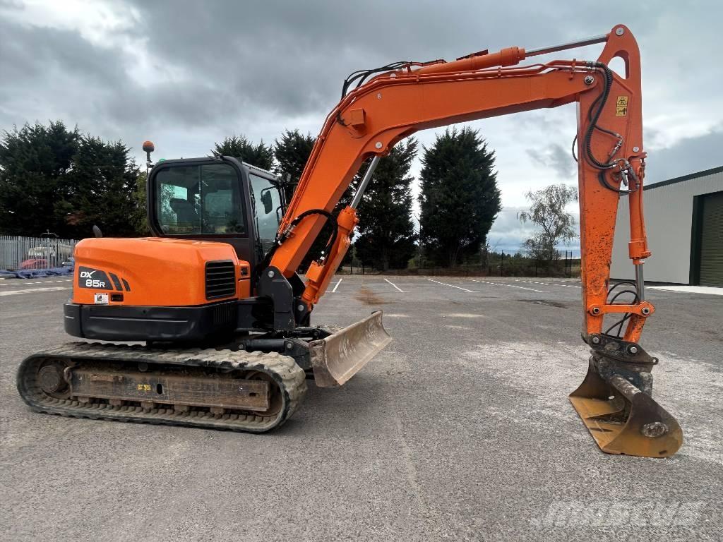 Doosan DX 85 R-3 Midi bagri 7t – 12t