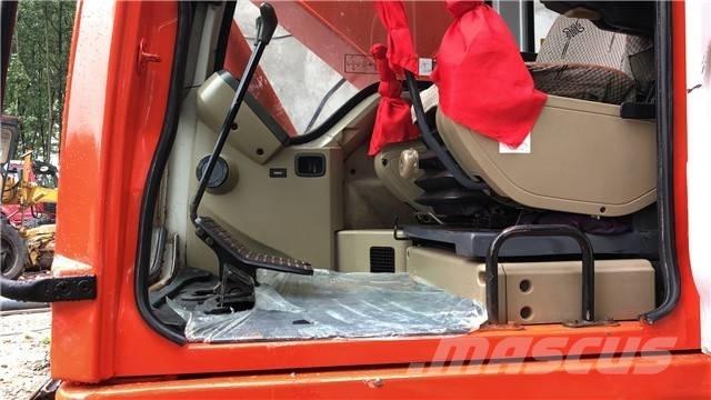 Doosan DH225LC-7 Bagri goseničarji