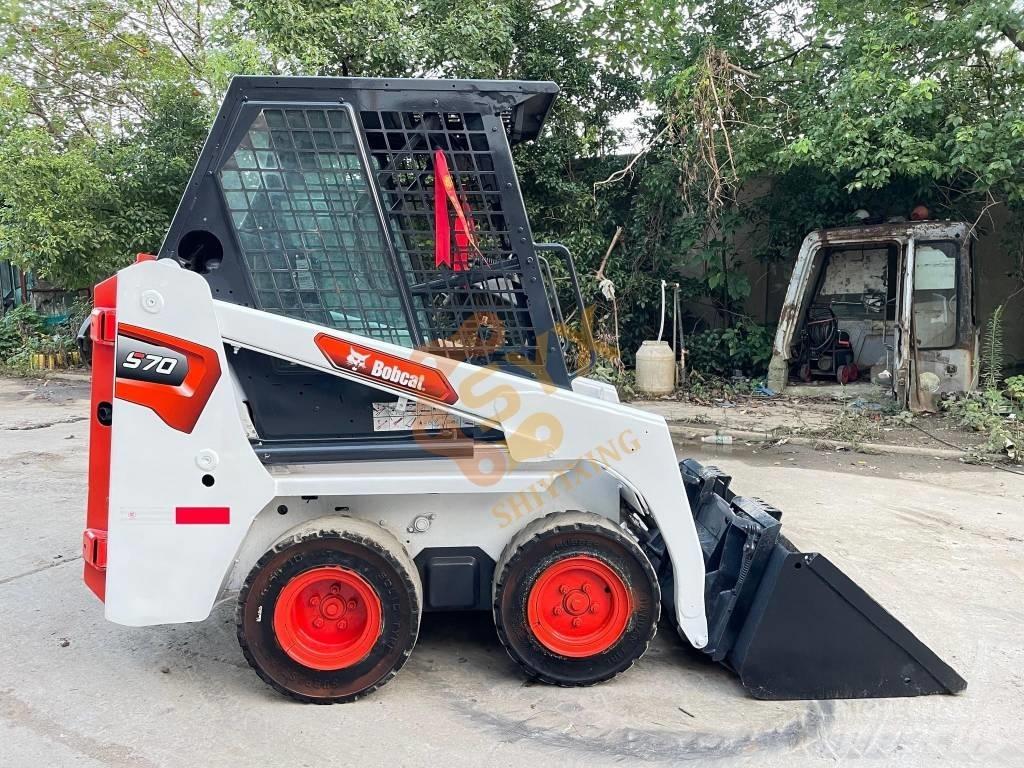Bobcat S70 Skid steer mini nakladalci