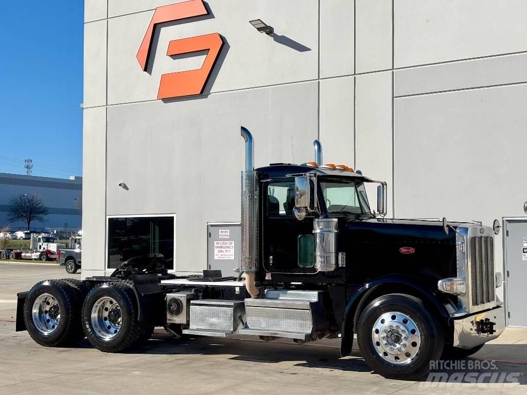 Peterbilt 389 Vlačilci