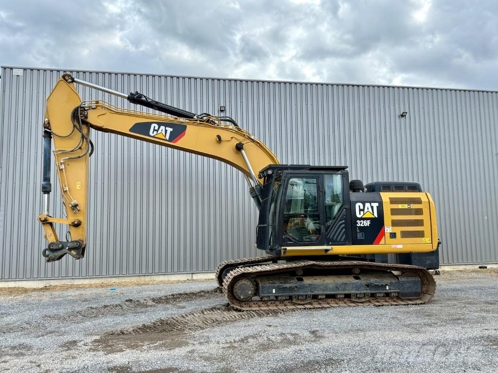 CAT 326 F L Bagri goseničarji