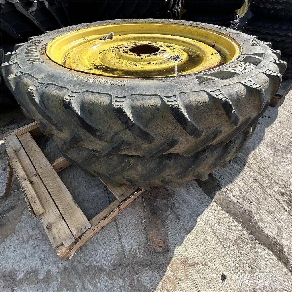 300/95R46 Gume, kolesa in platišča