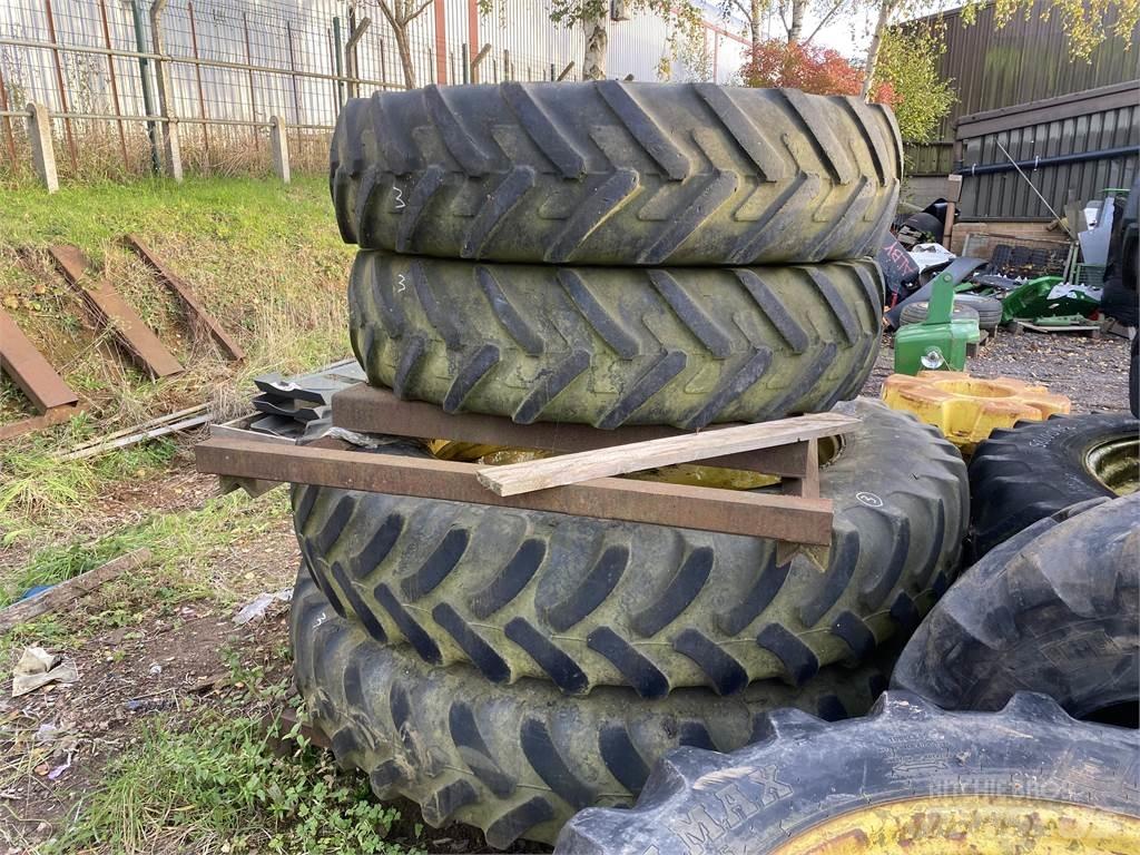  380/105R50 Gume, kolesa in platišča