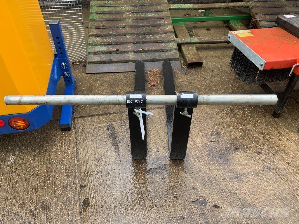  ATTACHMENTS Kmetijski teleskopski nakladalci