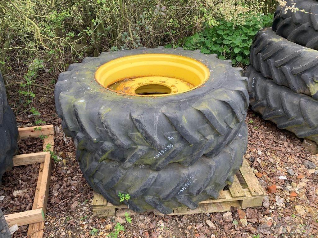  FRONT WHEELS Gume, kolesa in platišča