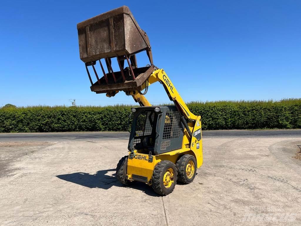 Gehl 3840 Skid steer mini nakladalci